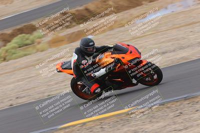 media/Sep-11-2022-SoCal Trackdays (Sun) [[81b7e951af]]/Turn 9 Inside (910am)/